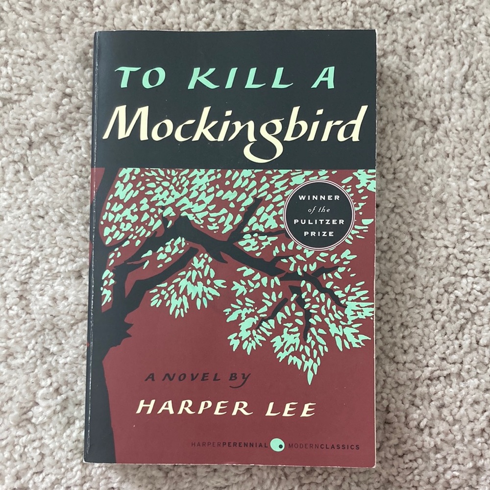 To kill a Mockingbird book by Harper Lee